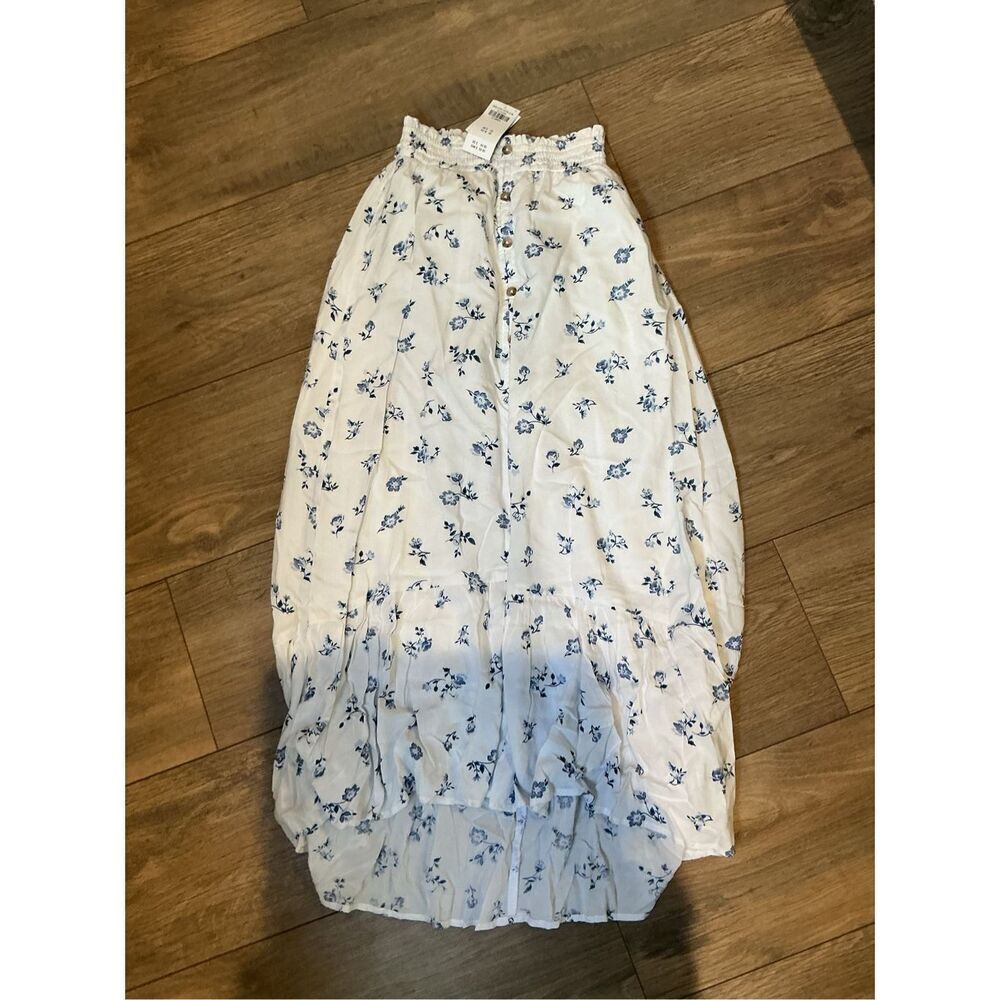 Hollister ultra high-rise skirt